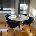 Besthomestay- Lisbon- Garden, Pool&garage * Lissabon
