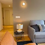 Besthomestay- Lisbon- Garden, Pool&garage *