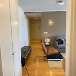 Besthomestay- Lisbon- Garden, Pool&garage *