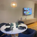 Besthomestay- Lisbon- Garden, Pool&garage Lissabon