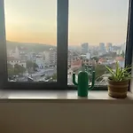 Apartment Besthomestay- Lisbon- Garden, Pool&garage Lissabon