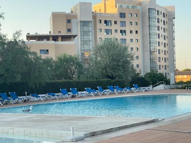 Apartmán Besthomestay- Lisbon- Garden, Pool & Garage