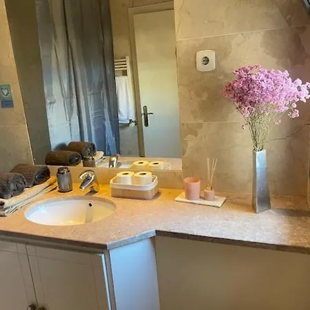 Besthomestay- Lisbon- Garden, Pool & Garage Lisboa