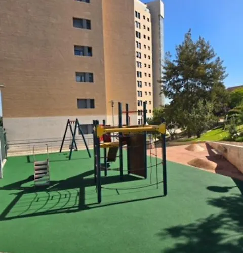 Besthomestay- Lisbon- Garden, Pool & Garage
