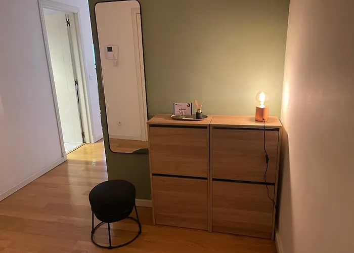 Besthomestay- Lisbon- Garden, Pool & Garage Lisbona
