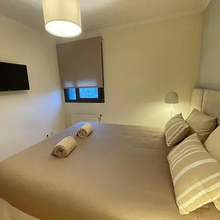 Besthomestay- Lisbon- Garden, Pool & Garage Daire *